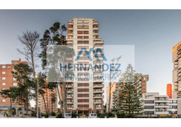 Oportunidad en Av. Bunge: Departamento en segundo piso Reciclado a Nuevo a Pasos del Mar